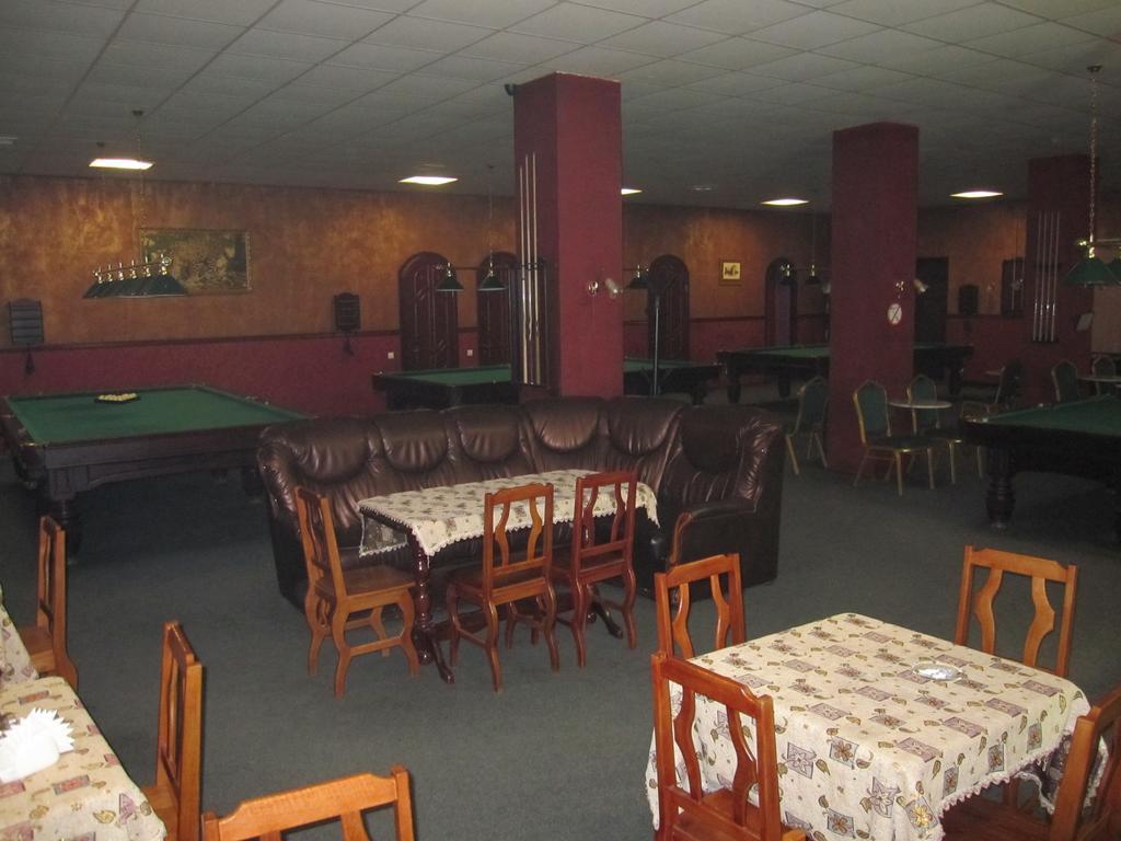 Jaguar Hotel Complex Harkiv Dış mekan fotoğraf