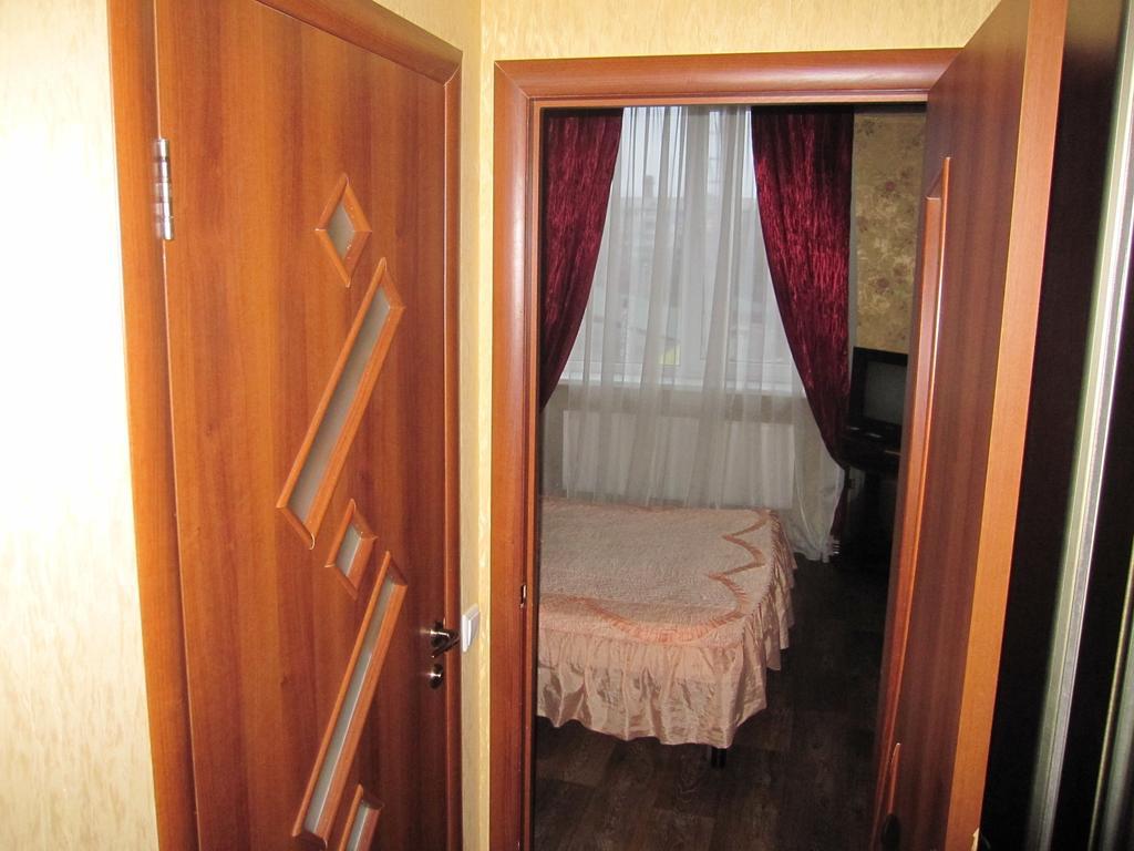 Jaguar Hotel Complex Harkiv Oda fotoğraf